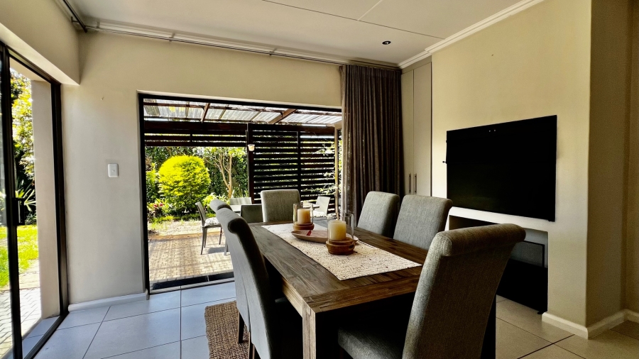 3 Bedroom Property for Sale in Earls Court Lifestyle Estate Western Cape